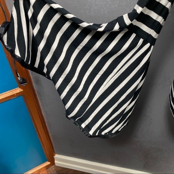 Stella & Dot Maette Avery striped Bell Sleeve Top - Picture 7 of 11